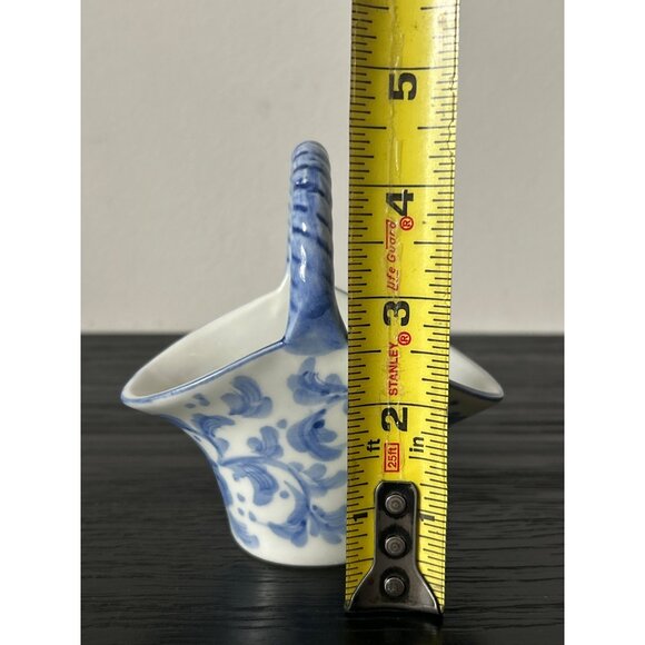 Andrea by Sadek Porcelain Basket w/Handle Blue & White Hand Painted Floral Motif - Picture 5 of 7